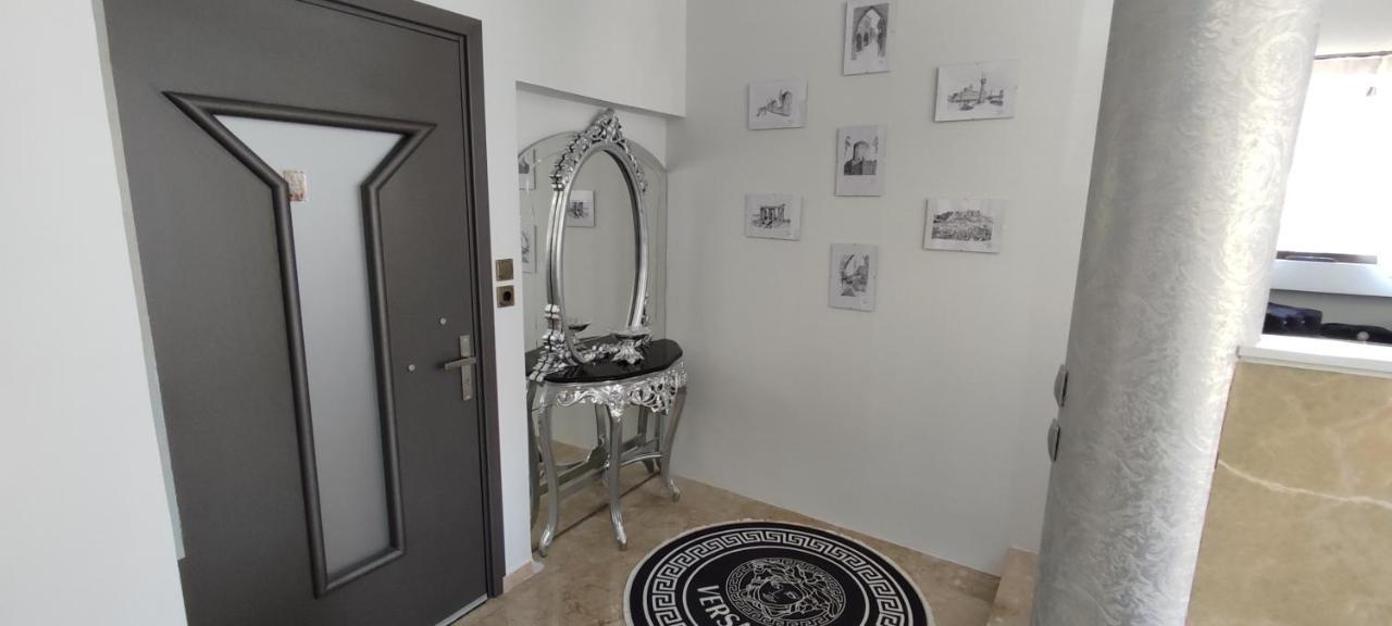 Ixian House Appartement *